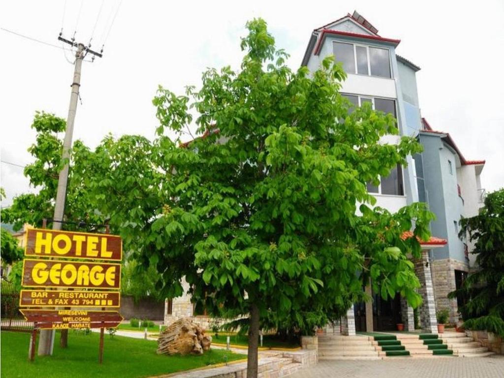 קורצ'ה Hotel George מראה חיצוני תמונה